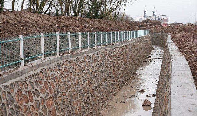 İSU, Kartepe Fatih Sultan Mahallesi’nde Islah Çalışmasına Devam Ediyor