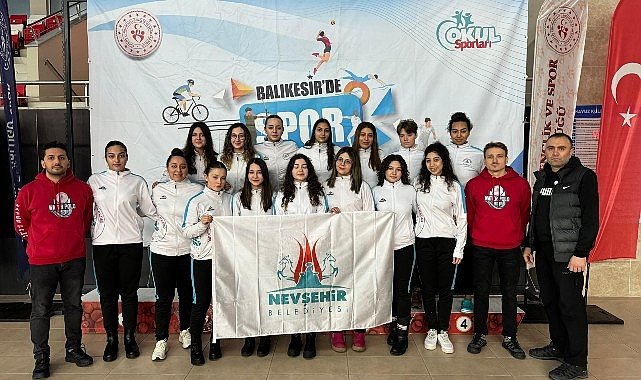 Kadınlar Sutopu 1. Lig Müsabakaları Balıkesir’de Başladı