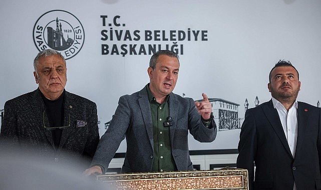 Seyyar Satıcının Dükkânı Çıktı…