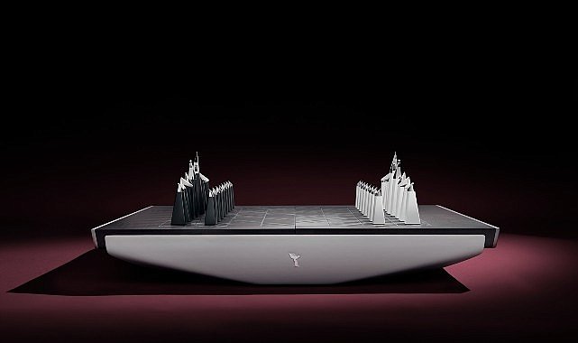Rolls-Royce’dan özel üretim Satranç Seti