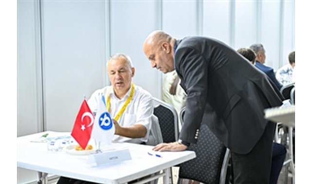 İzmir, temiz enerji alanında uluslararası buluşmalara ev sahipliği yaptı