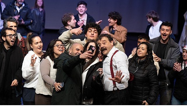 Ayvalık Amfitiyatrosu Sezonu İki Muhteşem Oyunla Açıyor