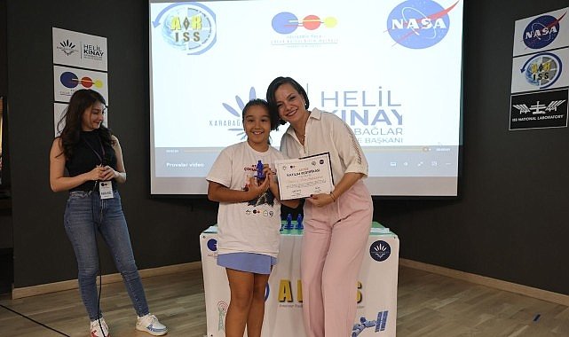 Karabağlar’da Uzayla Buluşan Çocuklara Sertifika Töreni