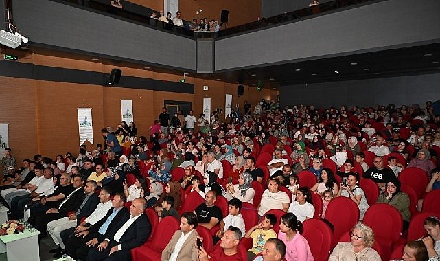Kartepe Belediyesi Genç Akademi 4. Dönem Mezunlarını Gururla Uğurladı