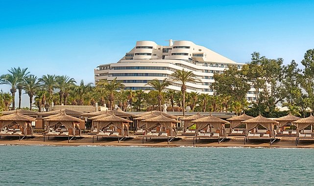 Akdeniz’in Zarafeti, Ailenizin Yaz Hikâyesi: Titanic Deluxe Lara’da Tatil Başkadır