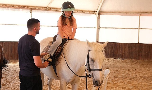 Büyükşehir’den 22 bin 686 çocuğa binicilik eğitimi