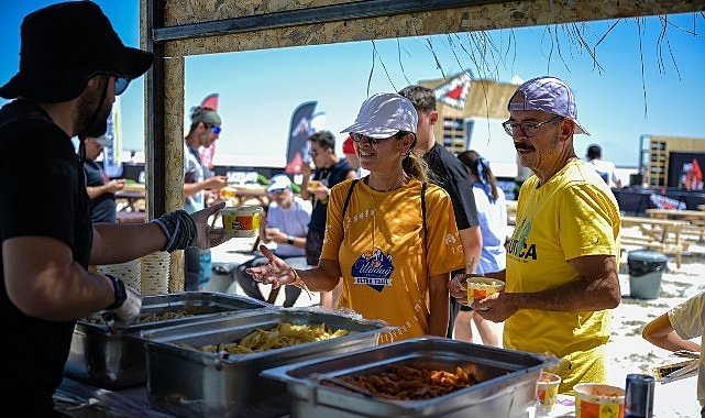 Dünyada Tuz Gölü üzerinde koşulan tek yarış, eşsiz bir hafta sonuna imza attı!