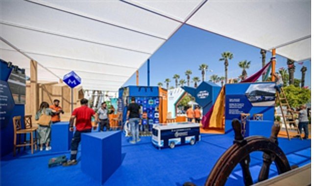 Şehrin kalbinde fuar, fuarın merkezinde “Belediye Sokağı” var