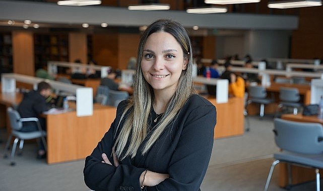 Text Neck Sendromu gençleri ve çocukları tehdit ediyor