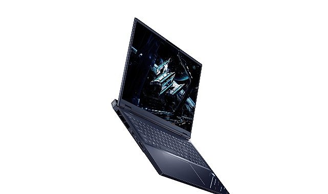 Acer Predator Helios 18P AI’yı Tanıtıyor: İş ve Oyun için Hibrit Oyun Bilgisayarı