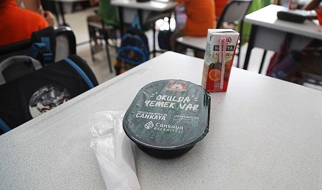 Çankaya Belediyesi’nden Çocuklara Sıcak Öğle Yemeği