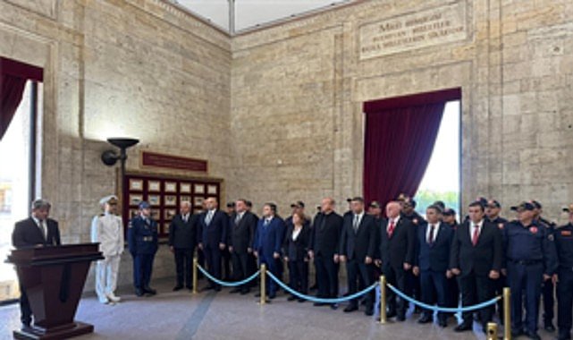 İtfaiyeciler Ata’nın huzuruna çıktı