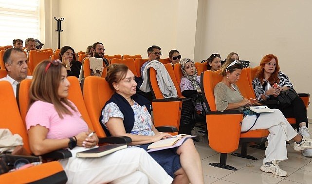 KO-MEK’le etkili sosyal medya kullanımını öğrendiler