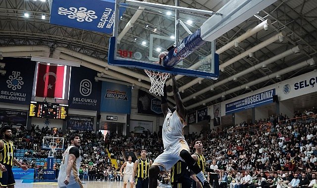 Konya Büyükşehir Sezonu Fenerbahçe Koleji Galibiyetiyle Açtı