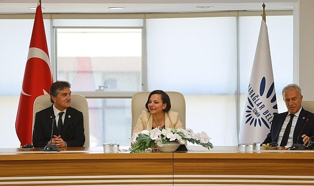 TEMAD’dan Başkan Helil Kınay’a Onursal Üyelik Beratı