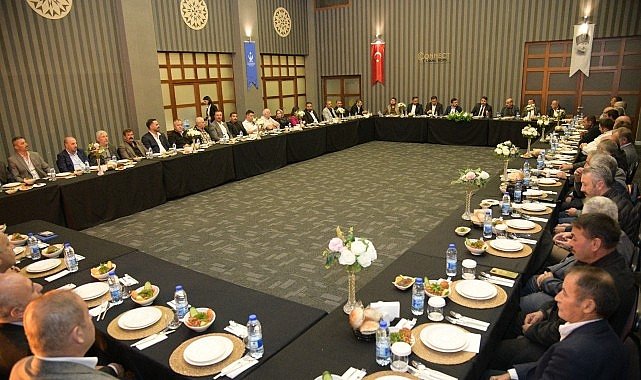 Başkan Çırpanoğlu Muhtarlarla Buluştu