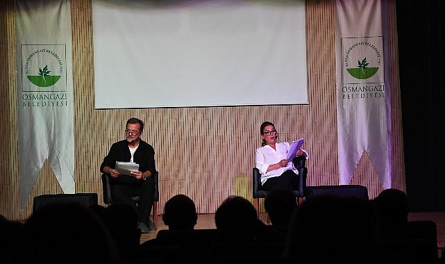 Osmangazi Belediyesi’nin okuma tiyatrosuna yoğun ilgi