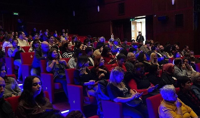 Sırların Ortaya Çıktığı, Gerilim Dolu Bir Gecenin Hikayesi “Öksüzler” Seyirciyle Buluştu