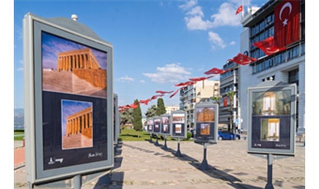 Gazeteci Korcan Karar’ın “Anıtkabir” sergisi İzmir’de açıldı