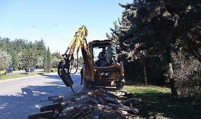 Büyükşehir Belediyesi’nden Kardeş Kentler Caddesi’nde çalışma