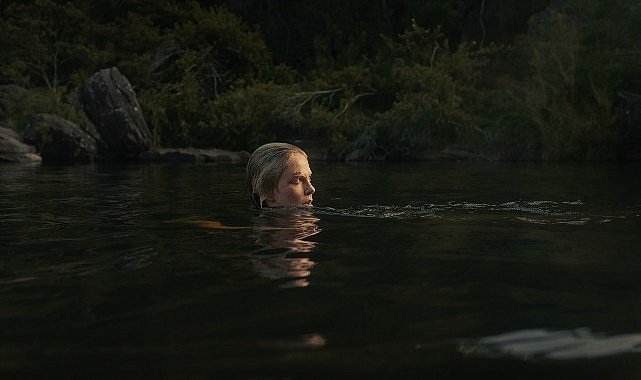 Netflix, Başrollerinde Charlize Theron ve Taron Egerton’ı Buluşturan Yeni Filmi “APEX”in Tanıtım Fragmanını Paylaştı