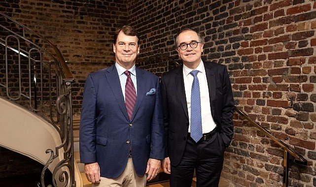 Renault Group ve Ford, Avrupa’da binek ve ticari araçlar için iki uygun fiyatlı elektrikli otomobille başlayan stratejik bir ortaklık kurdu