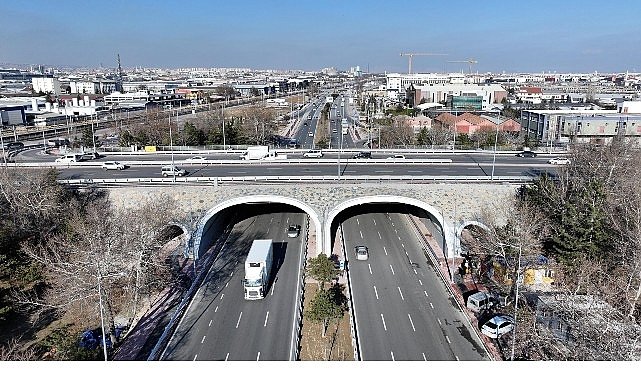 Başkan Altay: “Marangozlar Kavşağı Tüm Şeritleri ve Yonca Bağlantılarıyla Hizmet Vermeye Başladı”