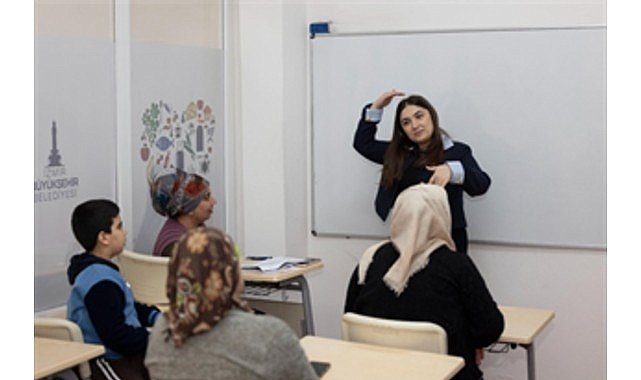 Büyükşehir’den gebelikten 3 yaşına kadar ücretsiz sağlık ve eğitim desteği