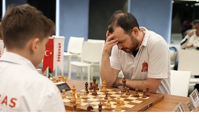 Genç Sporcular İstinye’de Satranç Turnuvasında Buluştu