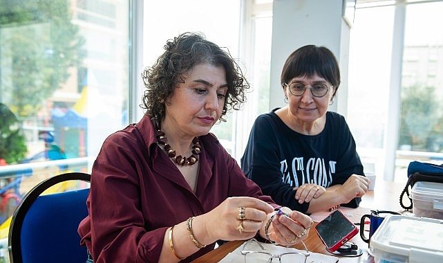 Karşıyaka’nın mahalle merkezlerinde eğitim ve üretim seferberliği