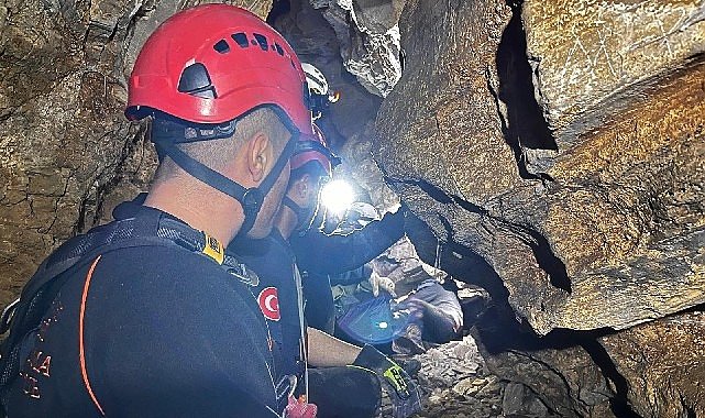 Selçuk’ta mağarada 9 saatlik kurtarma seferberliği
