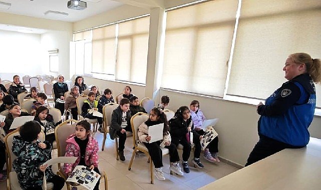 Büyükşehir Zabıtası öğrencilere mesleği tanıttı