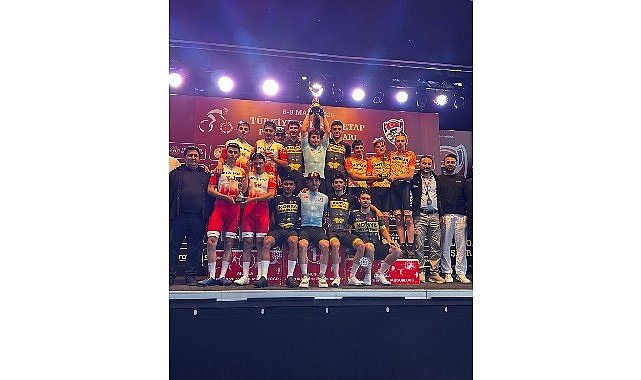 Konya Büyükşehir Belediyespor Farklı Branşlarda Elde Ettiği Başarılarla Adından Söz Ettiriyor