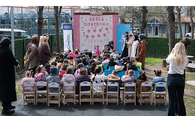 Lokomotif’te “Dünya Tiyatro Günü” kutlandı