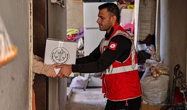 Manisa Büyükşehir’den Ramazan Dayanışması 22 Bin Aileye Gıda Desteği