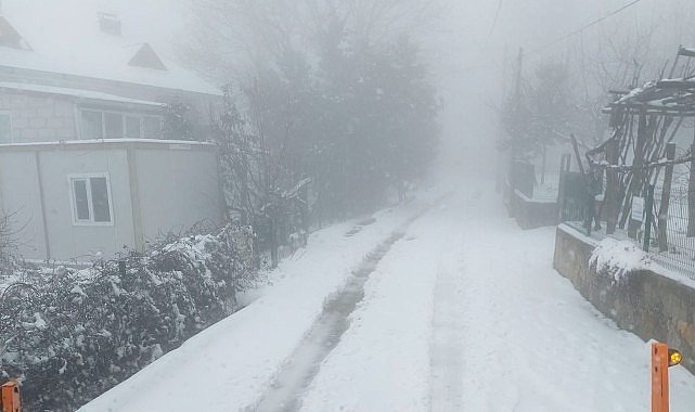 Osmangazi Belediyesi’nden Bayramda Karla Kesintisiz Mücadele