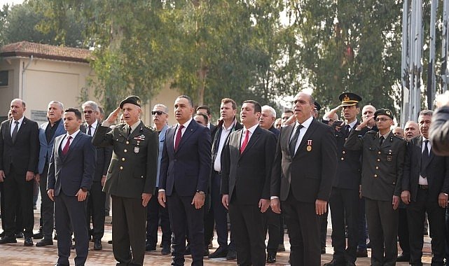 Torbalı’da Çanakkale Zaferi’nin  111. yılı çelenk töreniyle anıldı