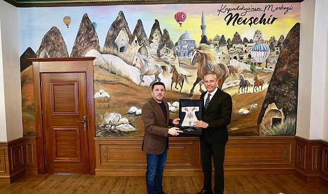 Türsab Başkanı Bağlıkaya’dan Başkan Arı’ya Ziyaret