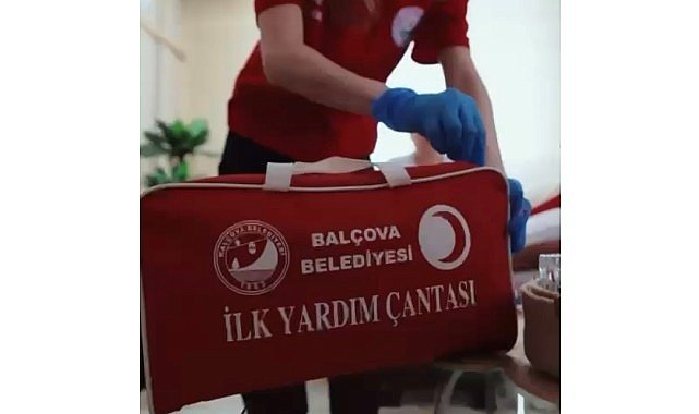 Balçova’da Sosyal Belediyeciliğin Yeni Adımı: Evde Sağlık ve Hasta Nakil Hizmeti Başladı