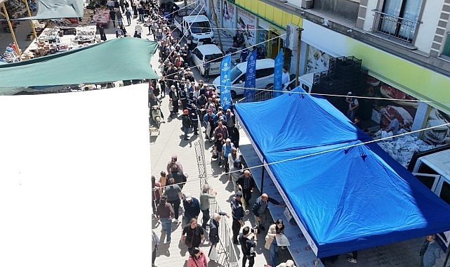 Başkan Çerçioğlu Binlerce Fideyi Söke’de Vatandaşlar ile Buluşturdu