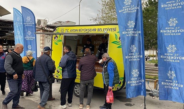 Başkan Çerçioğlu Vatandaşların ve Pazarcı Esnaflarının Yanında Olmaya Devam Ediyor