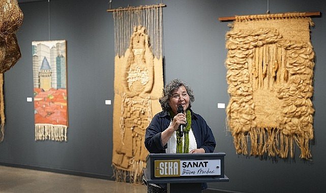 ‘Doku Renk ve İzler’, ilmek ilmek bu sergide