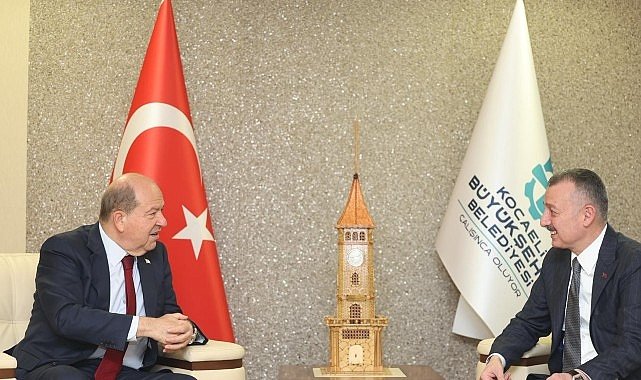 Ersin Tatar, Başkan Büyükakın’a konuk oldu