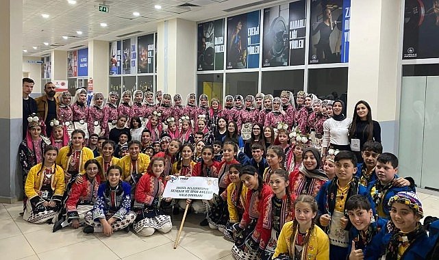 Halk Oyunlarında Dereceler İnegöl’e Geldi