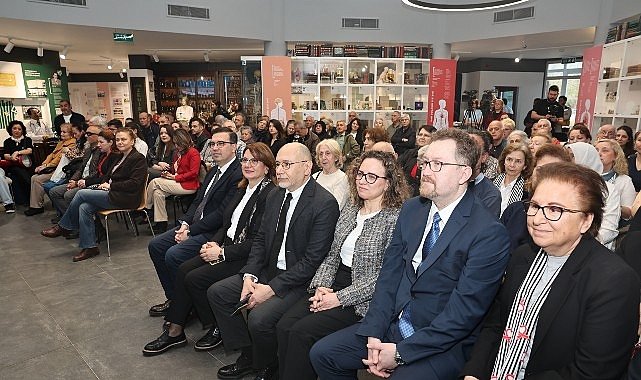 Nilüfer’den kansere farkındalık çağrısı: “Bedenin sana fısıldar onu duy”