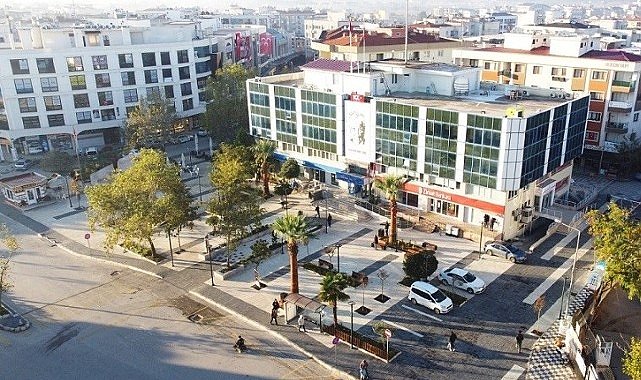 Menderes Belediyesi’nden Kadınlara Doğa Yürüyüşü