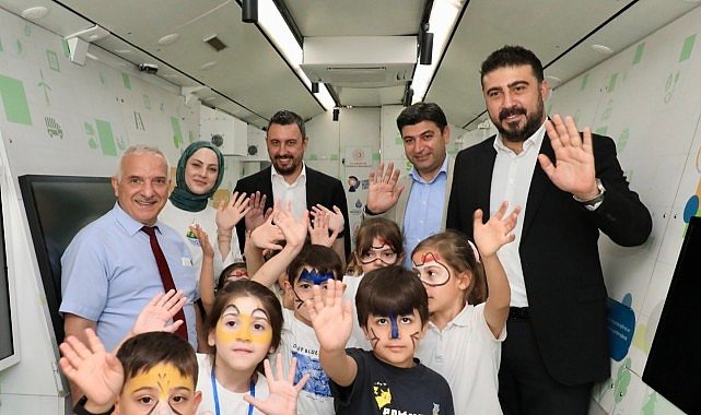 İETT’den Öğrencilere Anlamlı Destek